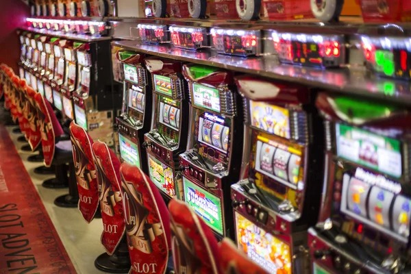 musitoto mobile app interface showing live-dealer tables and sportsbook markets